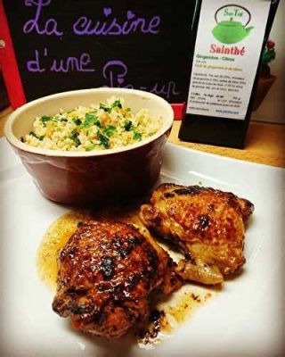  Le Poulet Mariné au Thé Vert et Miel de Weihai : Une symphonie gustative entre saveurs florales et douceur enivrante !